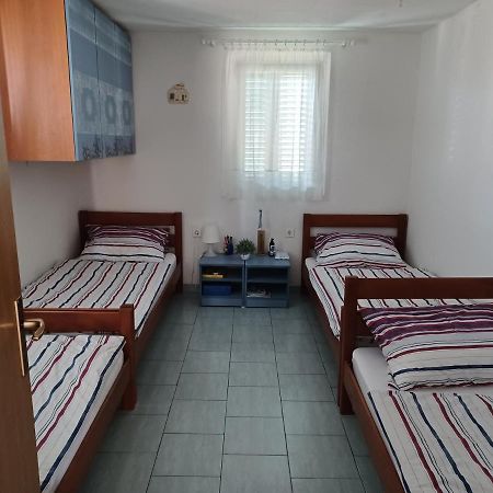 Apartmani Jakovljevic Murter Extérieur photo