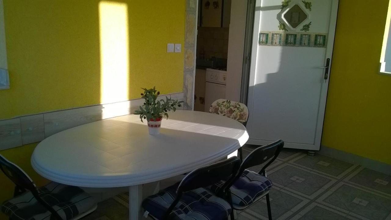 Apartmani Jakovljevic Murter Extérieur photo