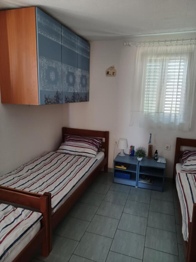 Apartmani Jakovljevic Murter Extérieur photo