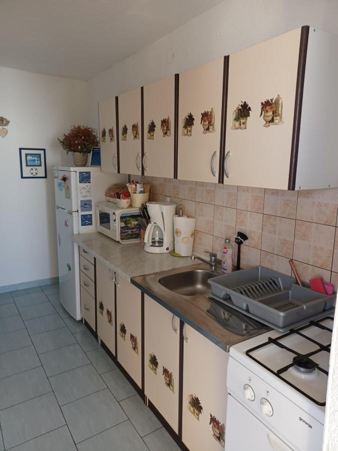 Apartmani Jakovljevic Murter Extérieur photo