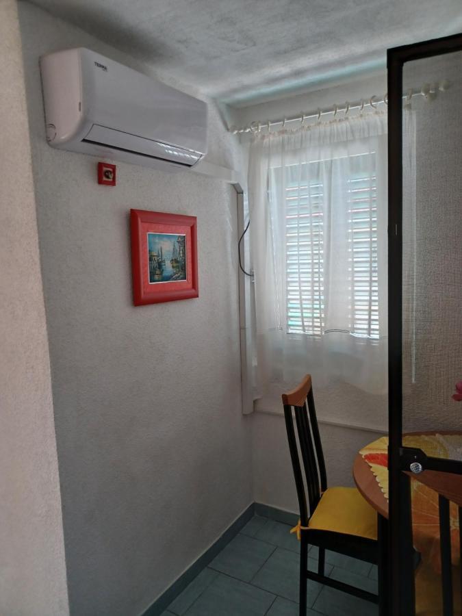 Apartmani Jakovljevic Murter Extérieur photo