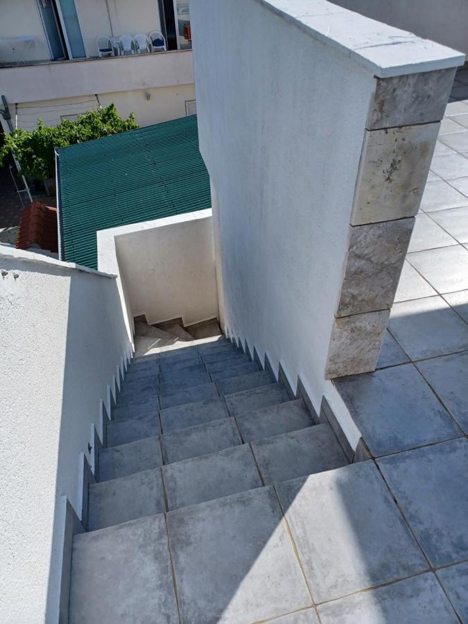 Apartmani Jakovljevic Murter Extérieur photo
